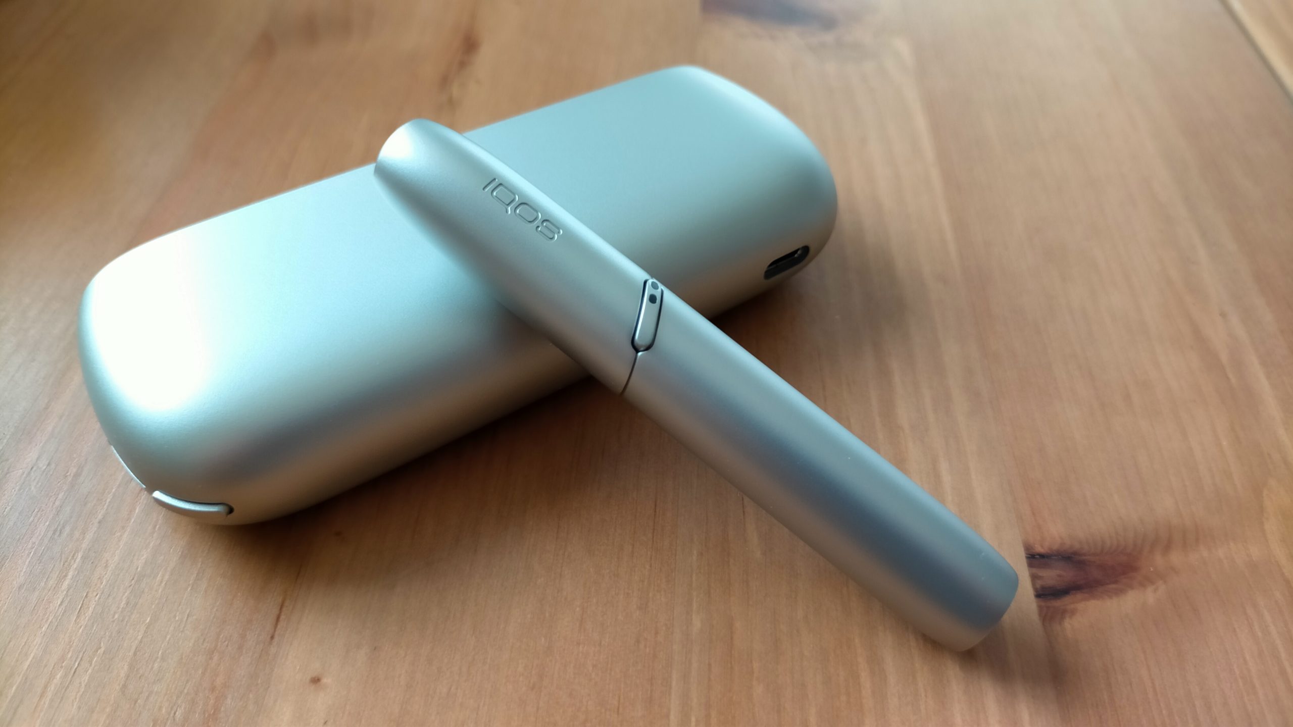 アイコスの口コミと評判はどうなの 吸ってみたリアルな感想