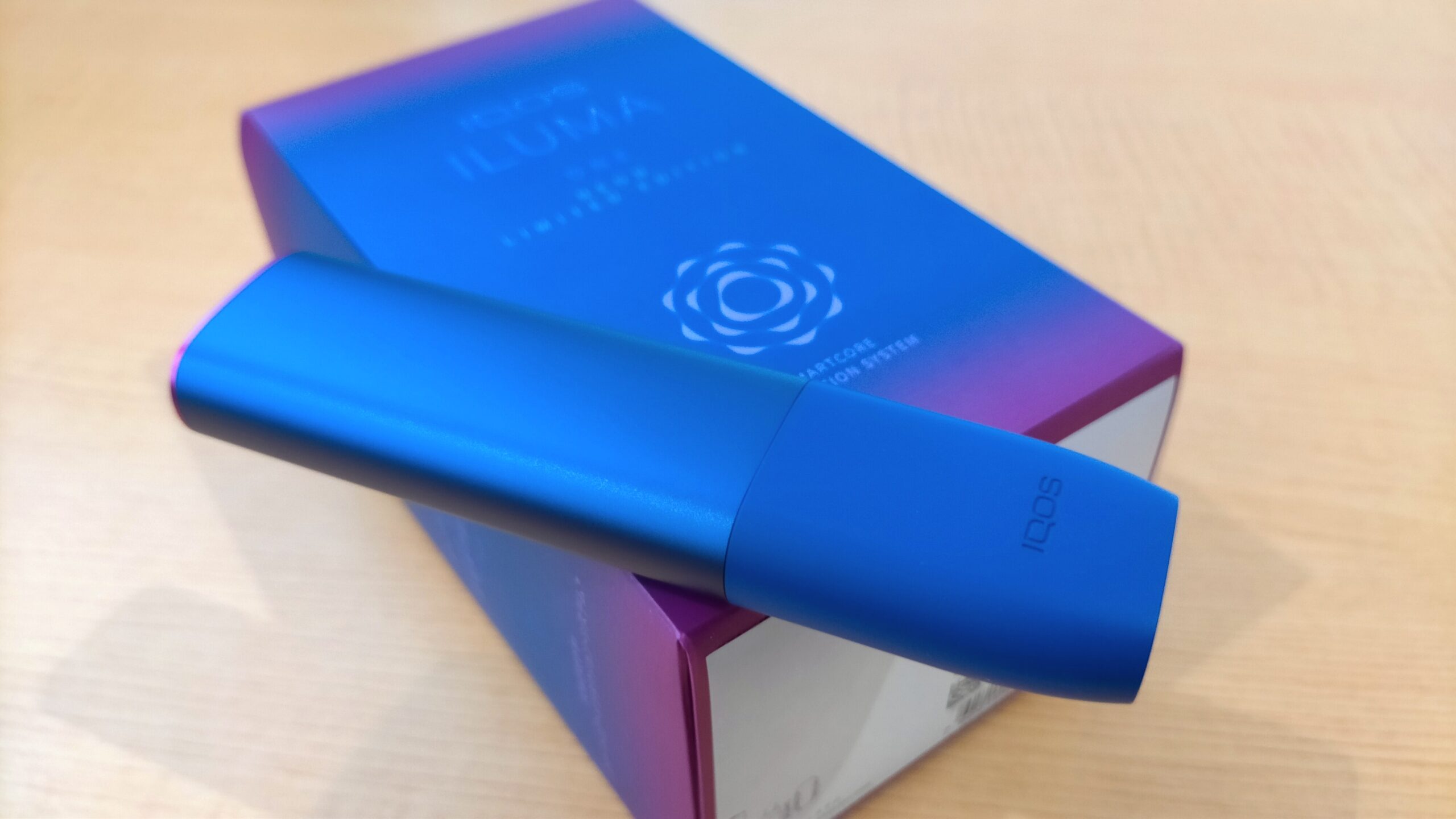 iQOS ILMA ONE NEON アイコス イルマワン ネオン 限定色 2個の+solo