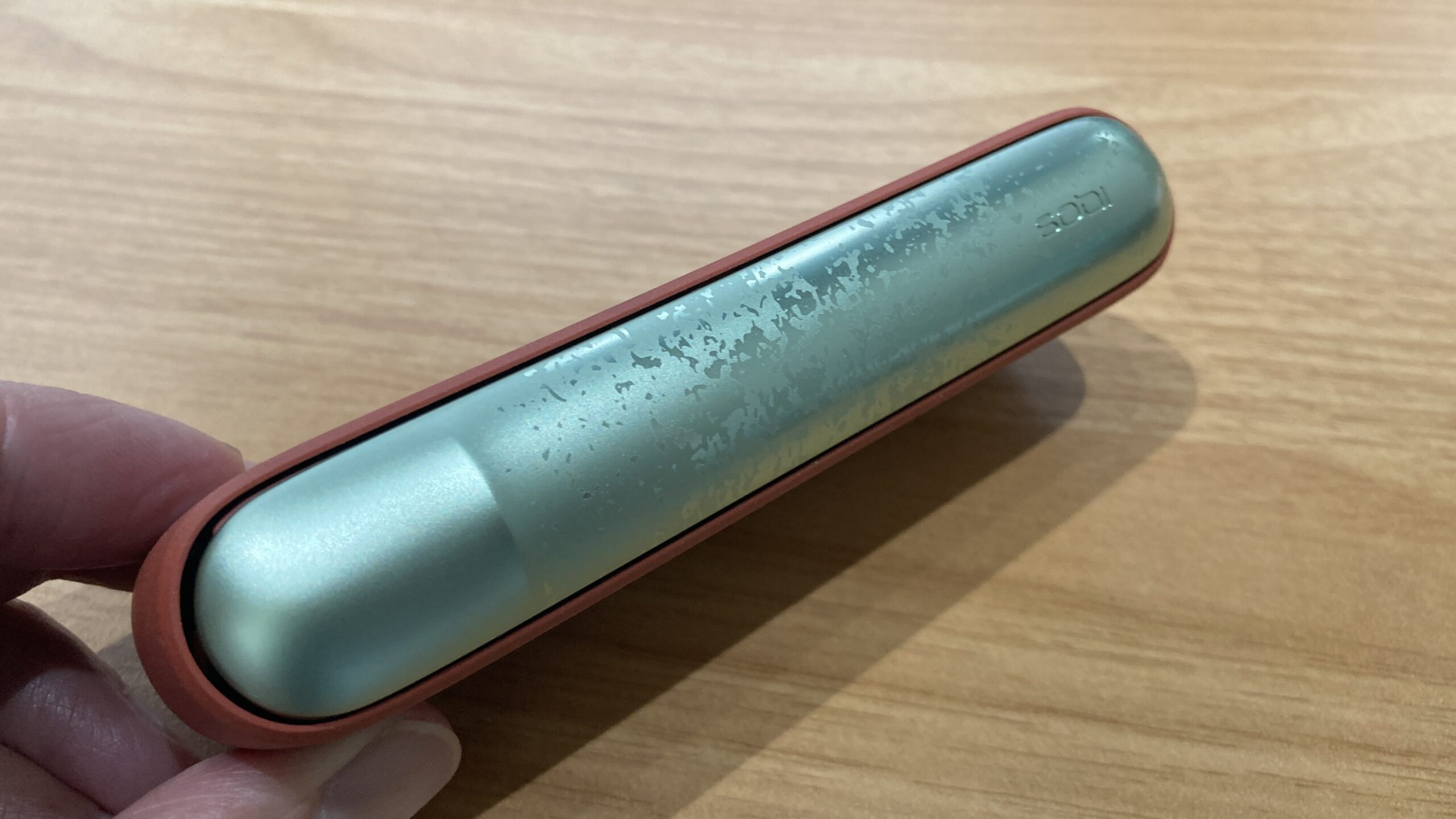 IQOS イルマ i ミネラ ドアカバーのスプリングセージ色