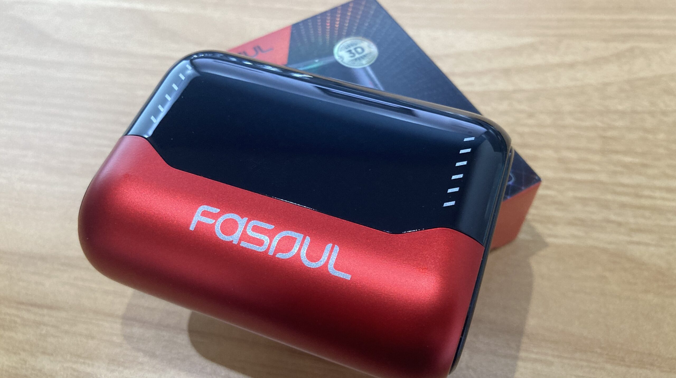 Fasoul Stellarのクリスタルレッド色