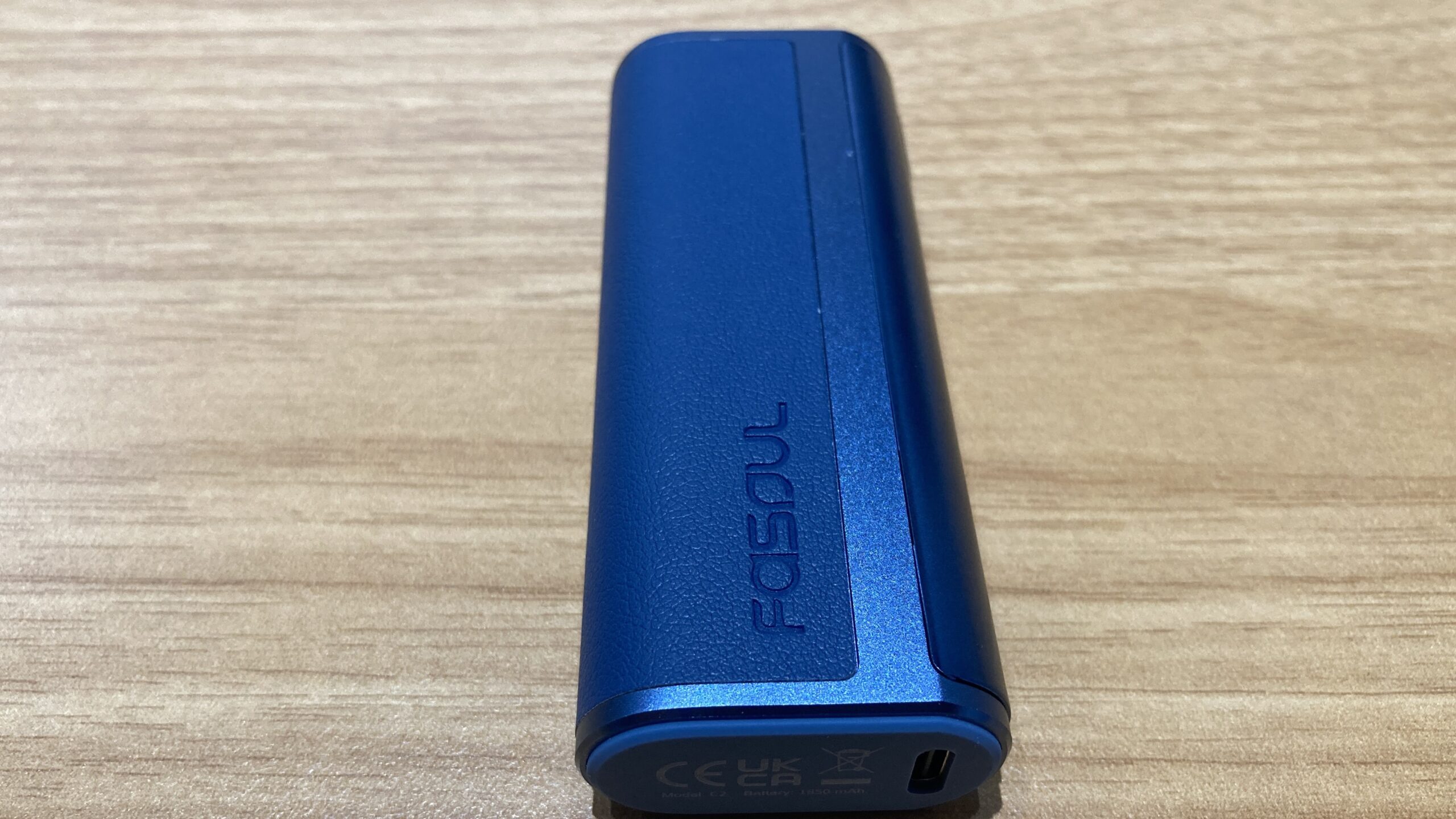 Fasoul C2のTanzanite Blue（タンザナイトブルー）色