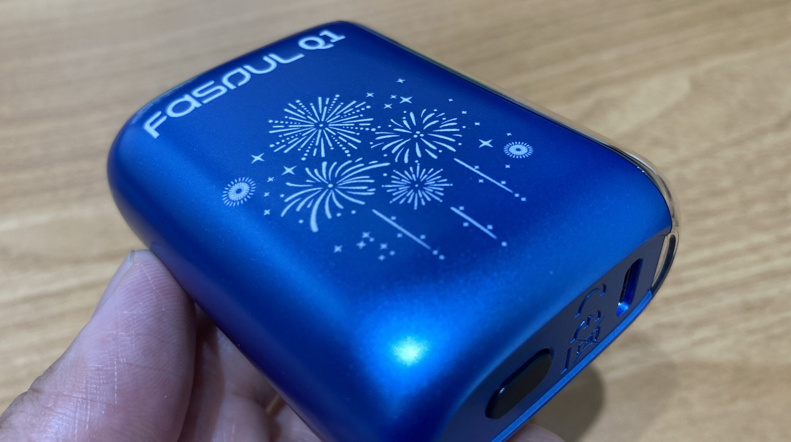 【Fasoul花火デザイン】Q1 Luma Edition【Sky Blue（スカイ・ブルー）】色をレビュー！