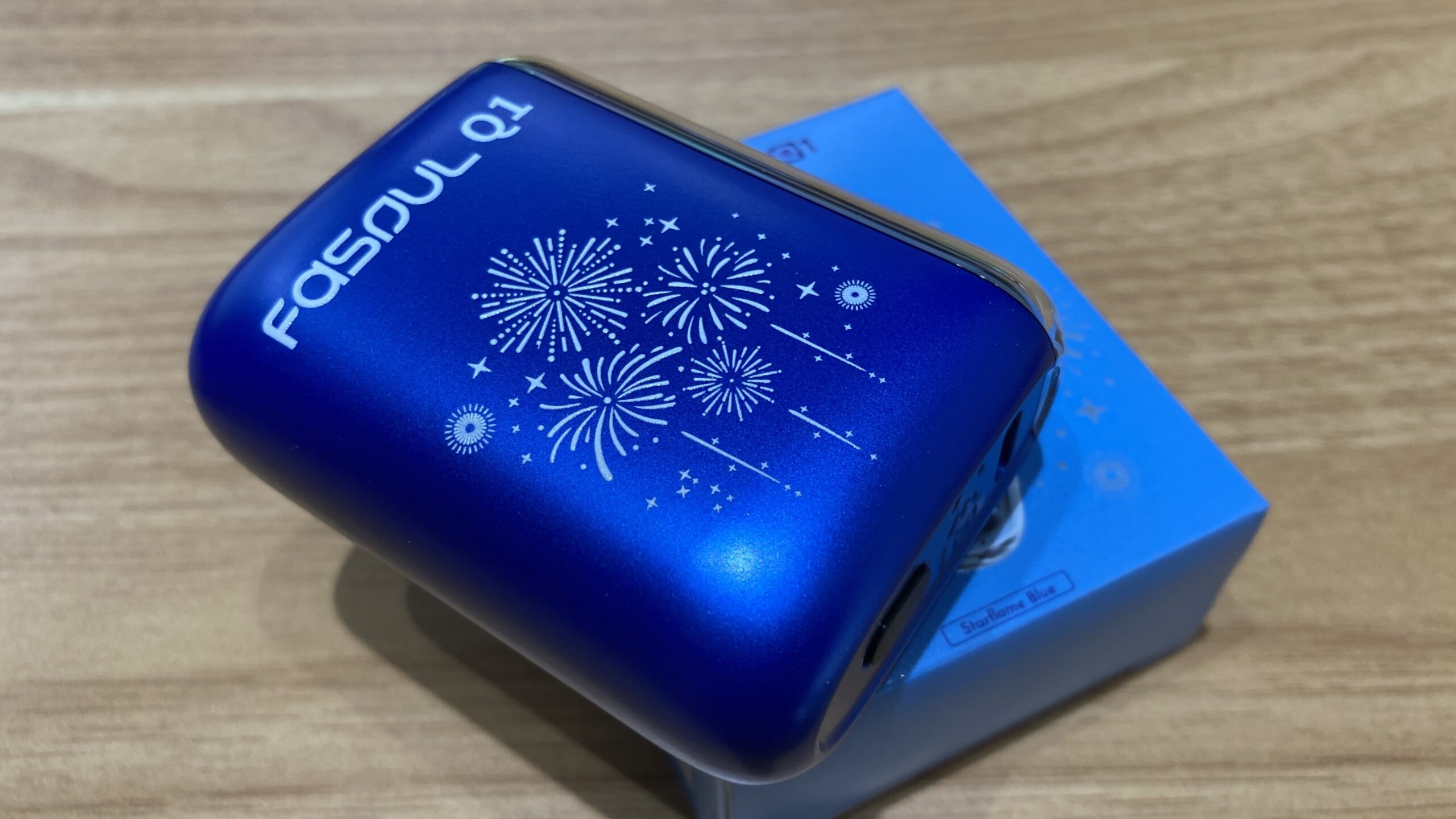【Fasoul花火デザイン】Q1 Luma EditionのStarflame Blue（スターフレイム・ブルー)色をレビュー！