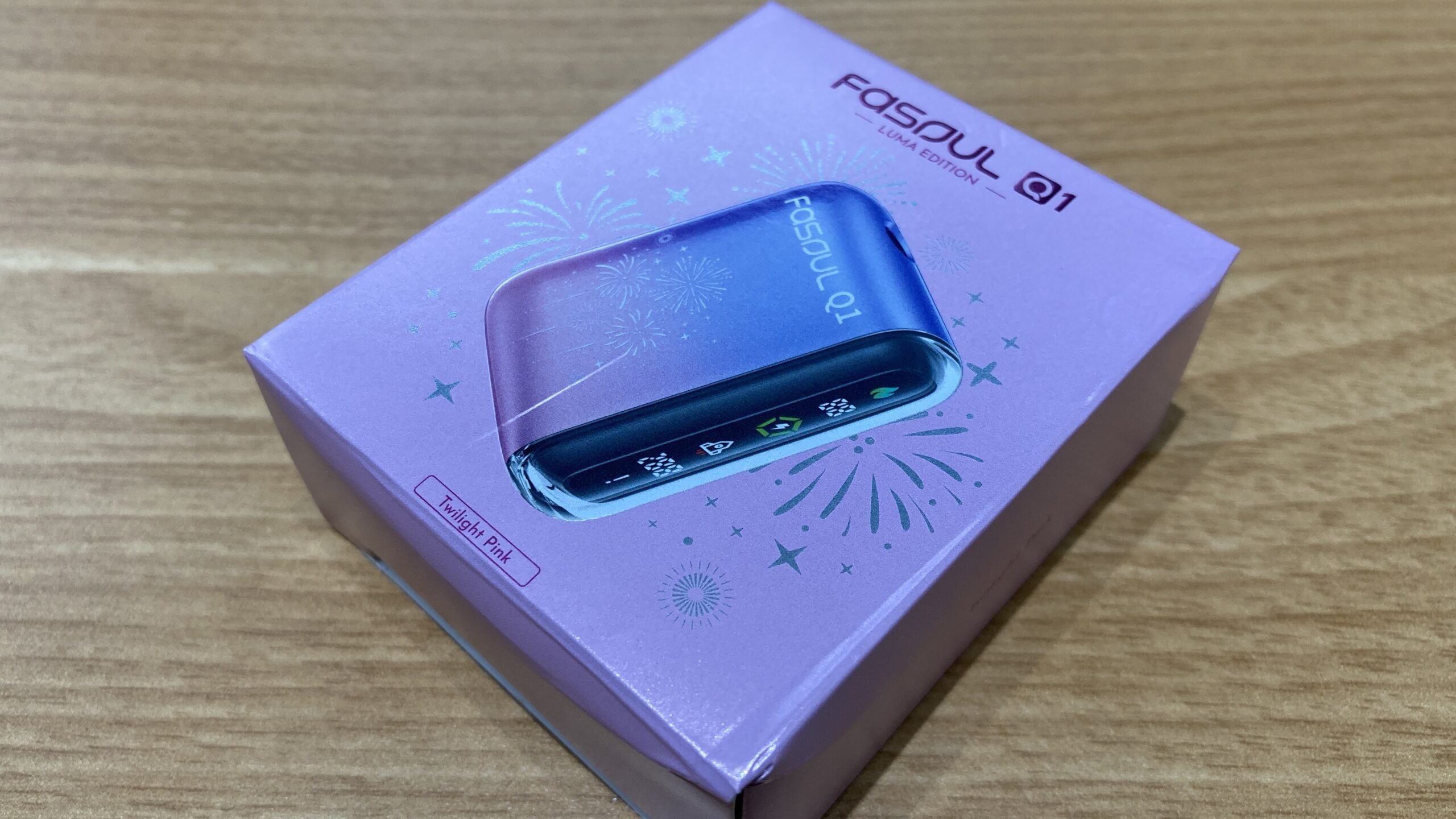 【Fasoul花火デザイン】Q1 Luma Edition【Twilight Pink（トワイライト・ピンク）】色をレビュー！