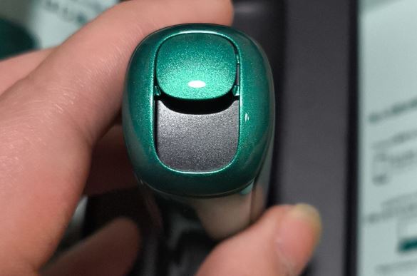 プルームオーラのアクアグリーン限定色