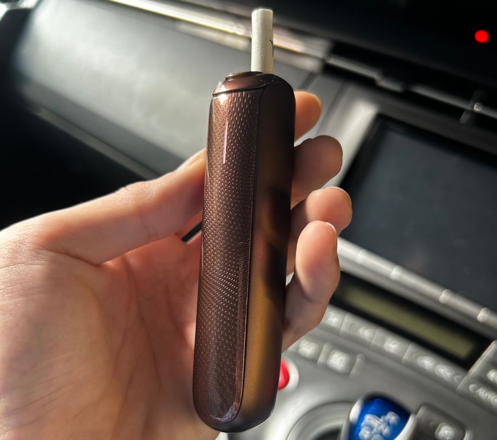 プルームオーラのブロンズロイヤル限定色