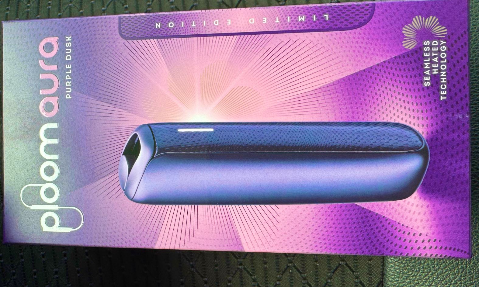 プルームオーラの限定色パープルダスク