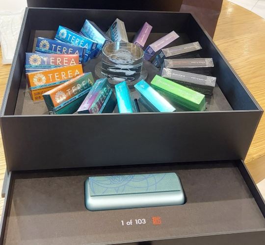 「ＩＱＯＳ×京源」コレクターズボックス