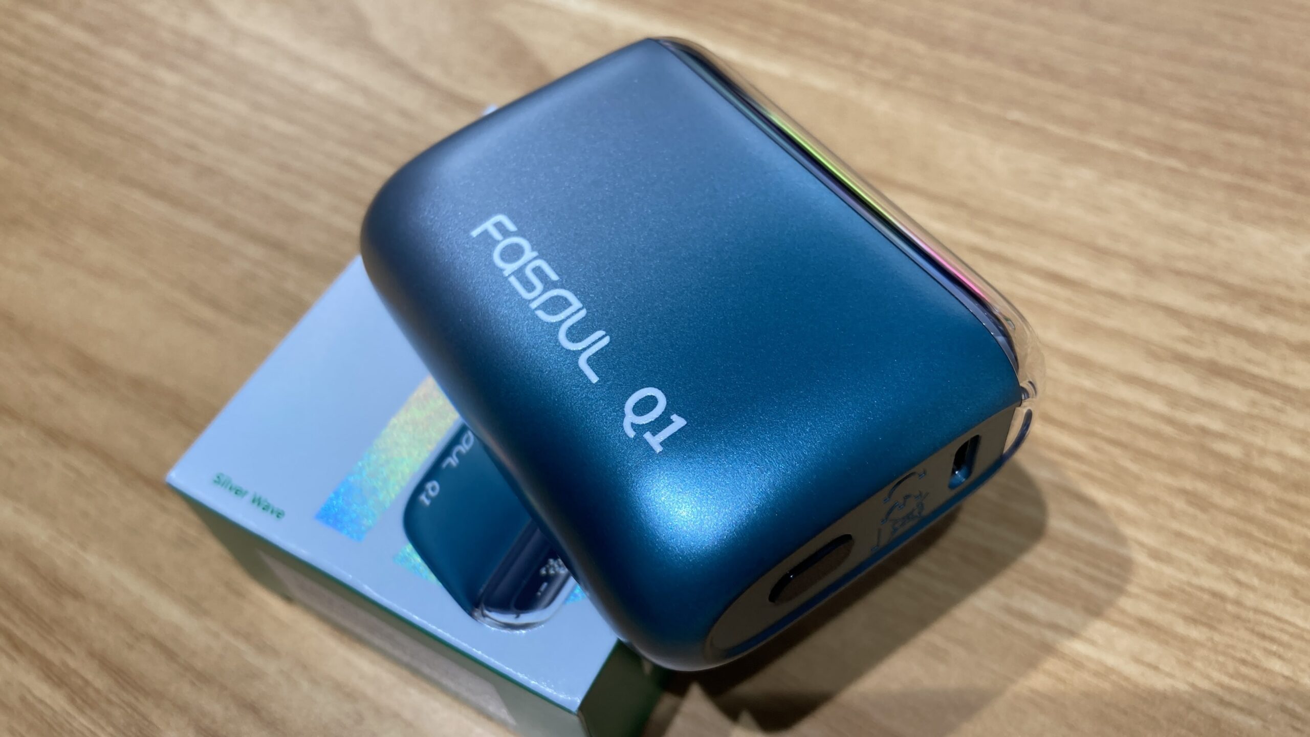 Fasoul Q1新カラー【オーロラエディション】シルバーウェーブ