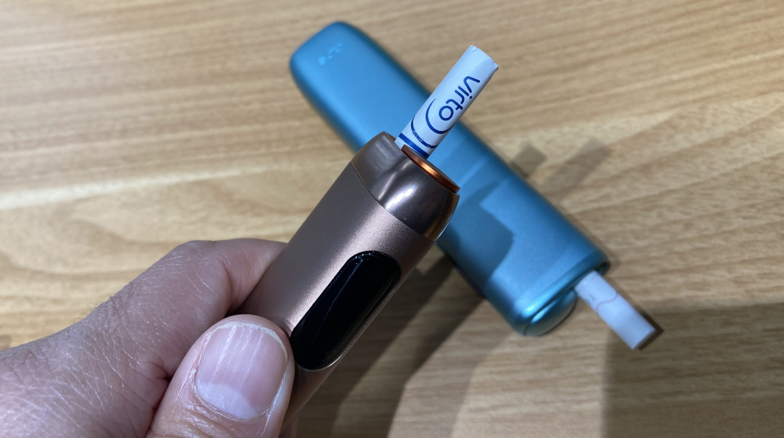 グローヒーロとアイコスどっちがおすすめ?