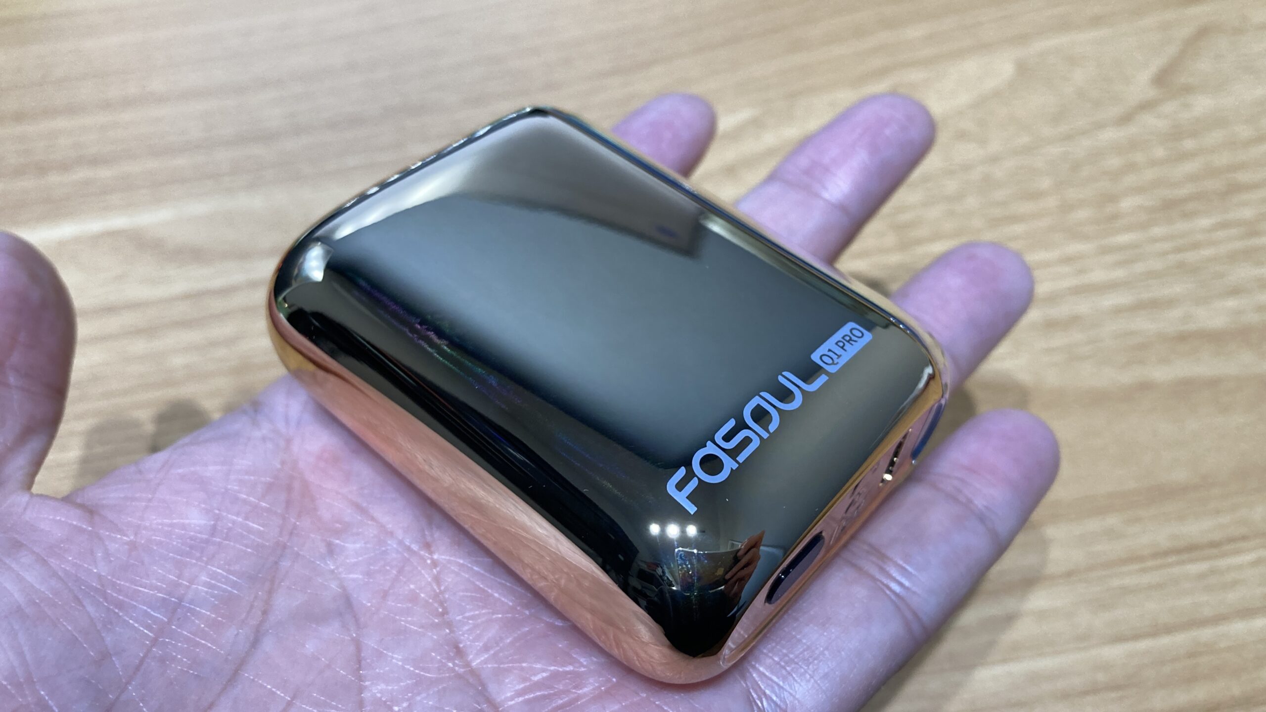 Fasoul Q1 PRO限定色【Flare Edition】をレビュー