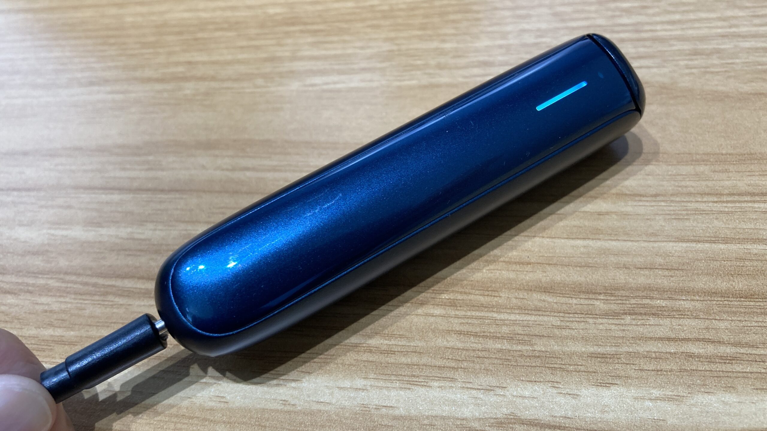 プルームオーラの充電が遅い！時間がかかる原因と対処法