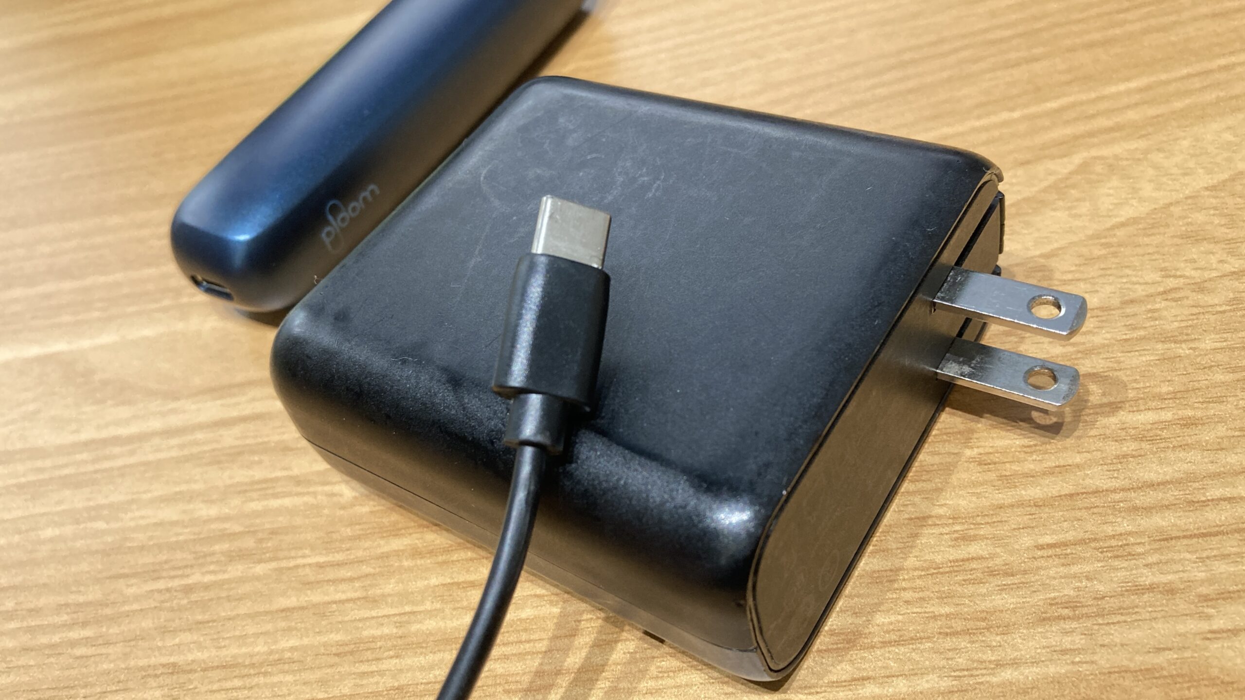 プルームオーラの充電が遅い！時間がかかる原因