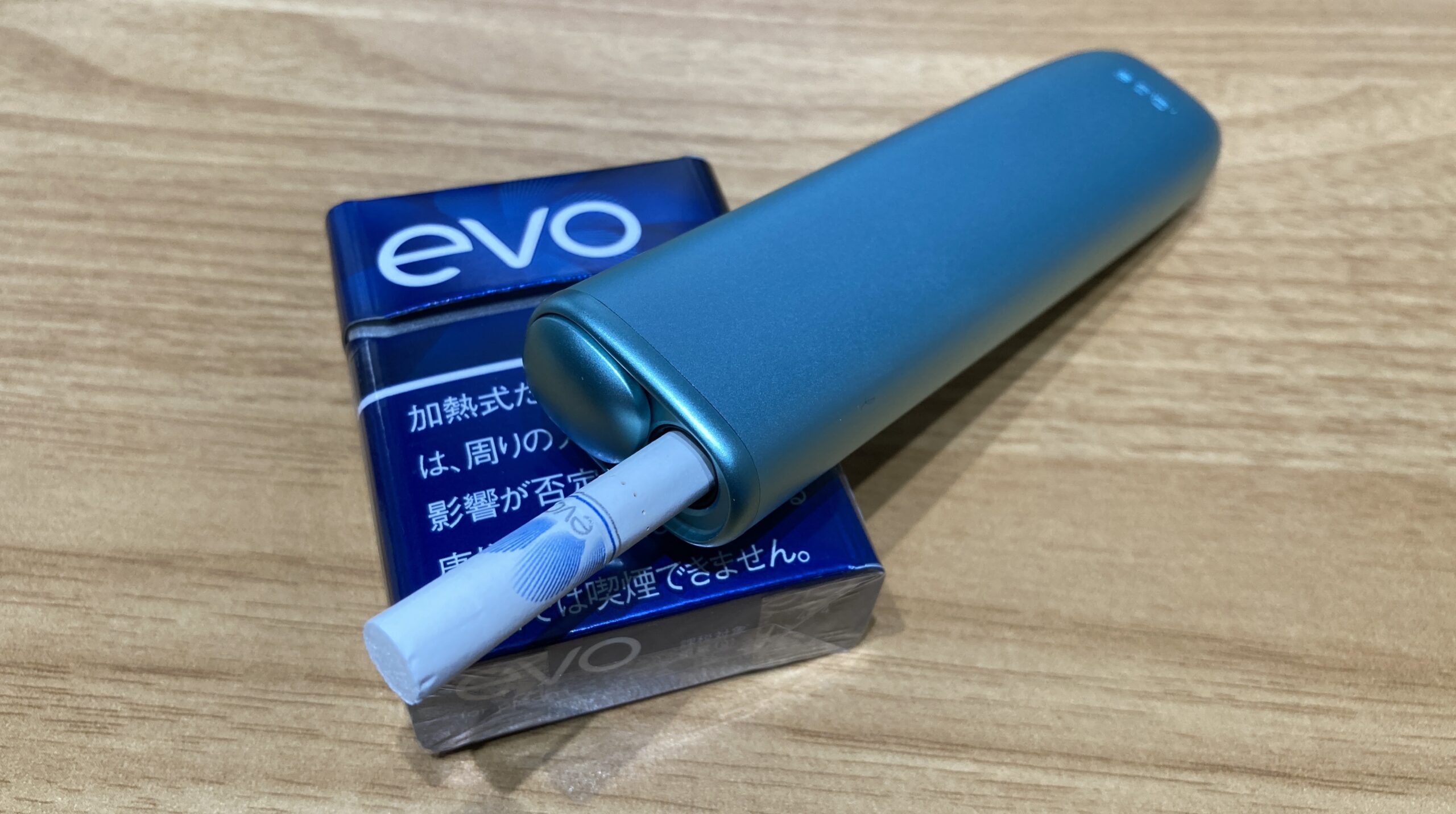 EVOはアイコスで吸える？互換性をチェックしてみた