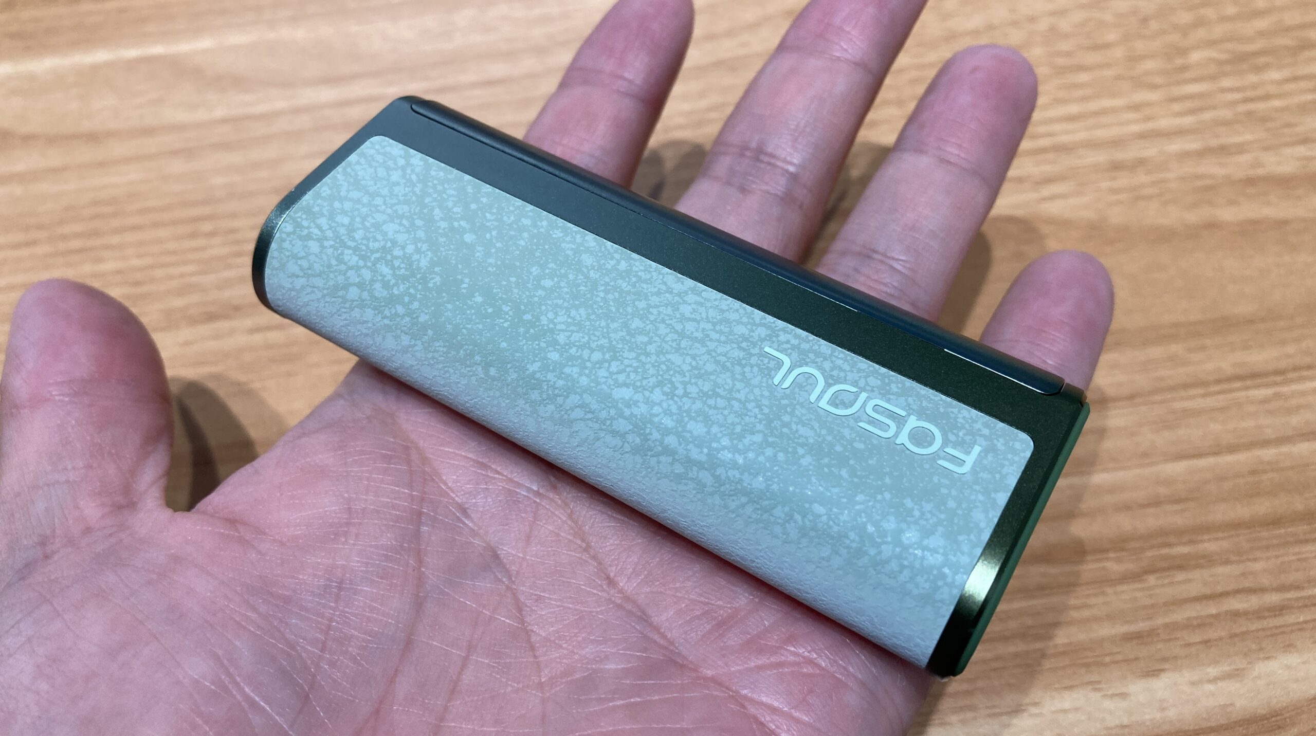 Fasoul C2 Anniversary Editionをレビュー【色合い】