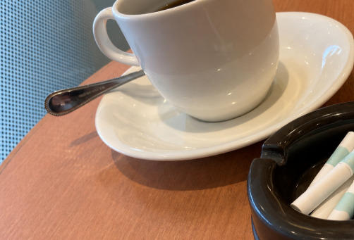 ドトールでアイコスの無料サンプルは吸い放題？