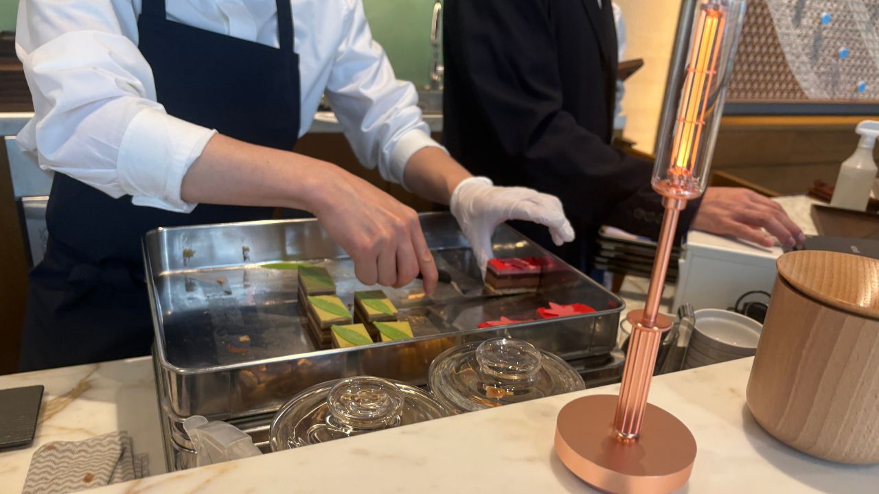 IQOSフラッグシップ銀座のプレミアムラウンジ(2階)を体験