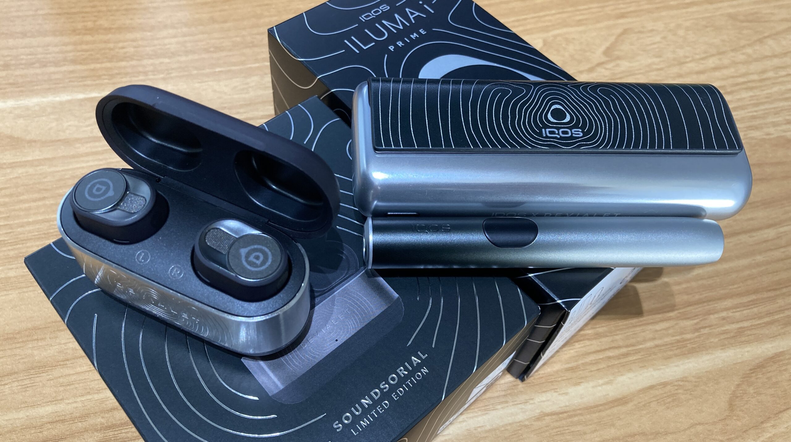 IQOS × DEVIALET サウンドソリアル コレクション